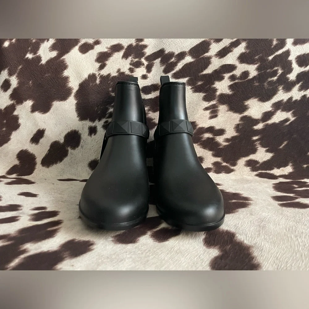 Women’s Black Rain Studded Ankle Boots size 9